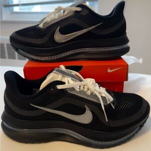Men’s Nike Pegasus Premium SP Shoes